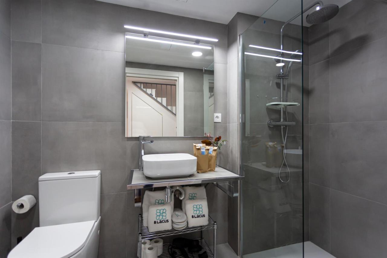8 Lacus Duplex L'Hospitalet de Llobregat Exterior foto